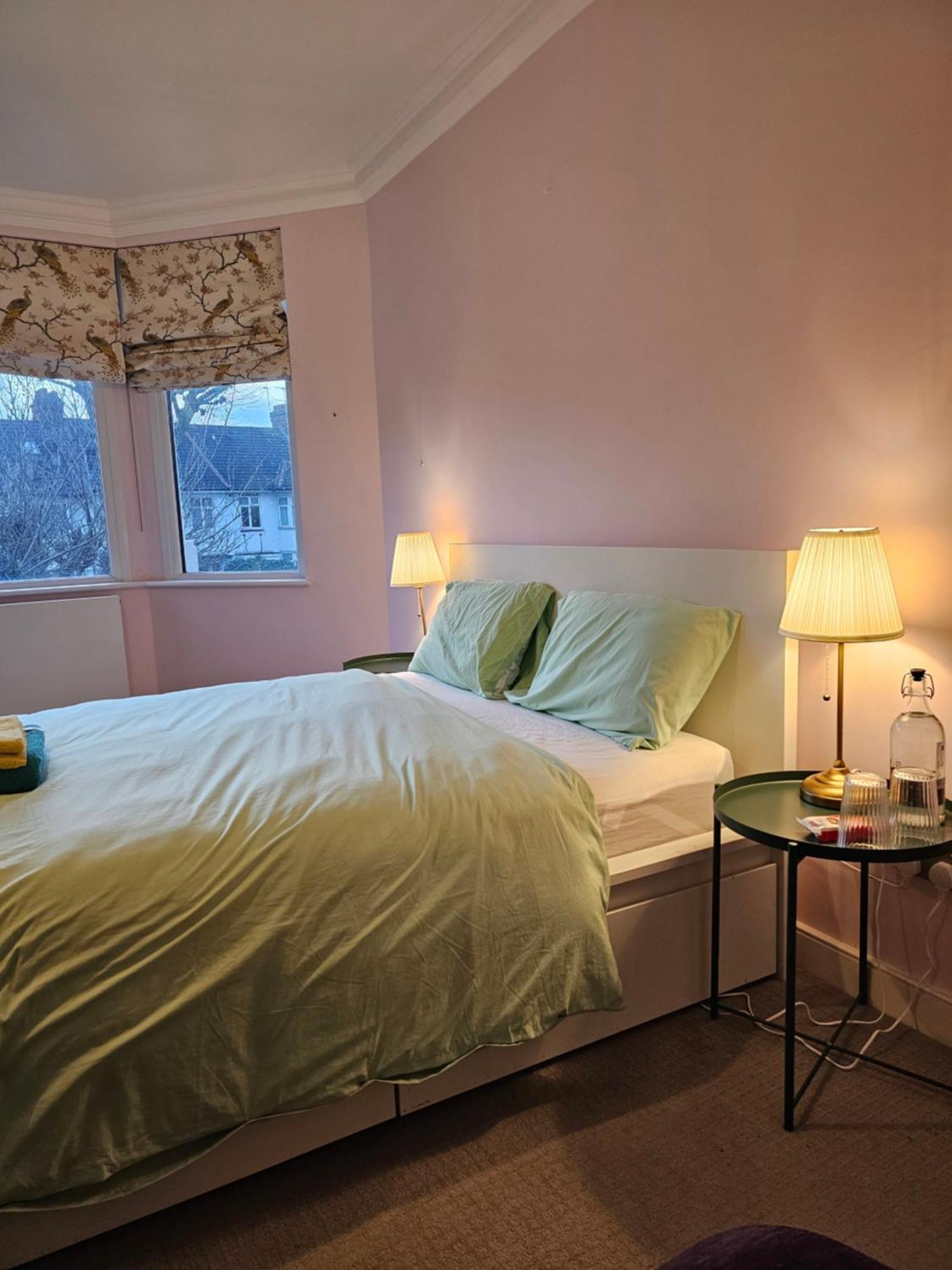 Brentford House Bed & Breakfast Dış mekan fotoğraf